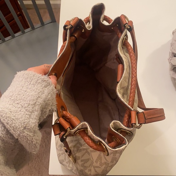 Large Michael Kors tote - Picture 4 of 4